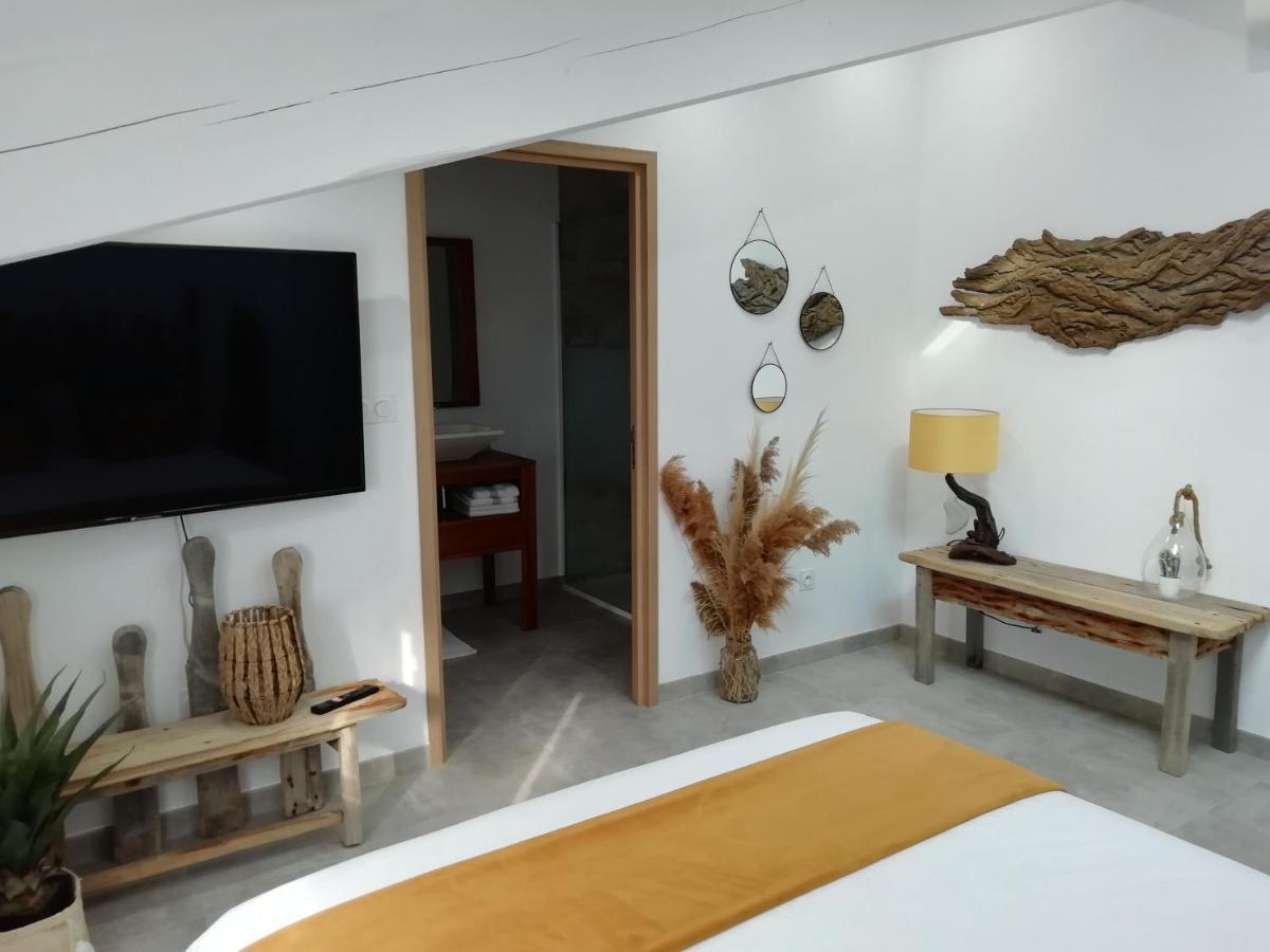 סלון-דו-ז'ירו Appartement Au Dessus De La Maison Du Saunier מראה חיצוני תמונה